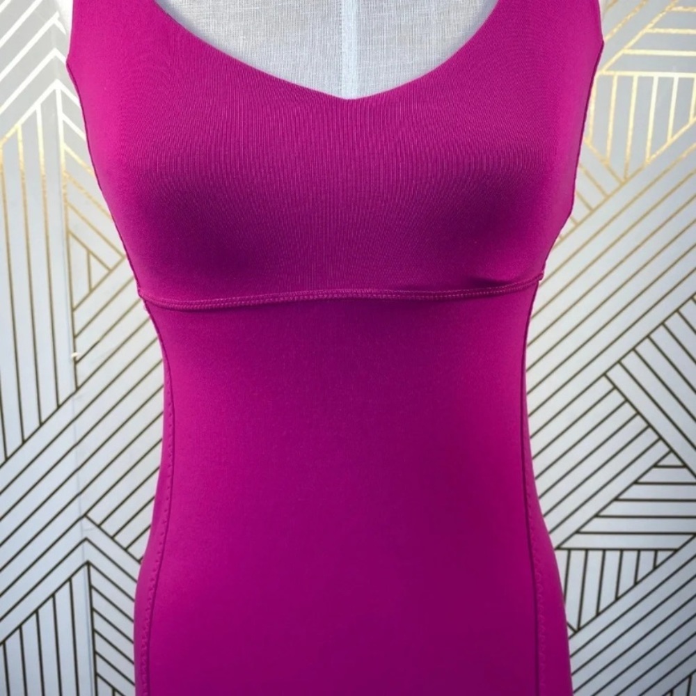 Lululemon Practice Daily Tank in Ripened Raspberry - Picture 3 of 8